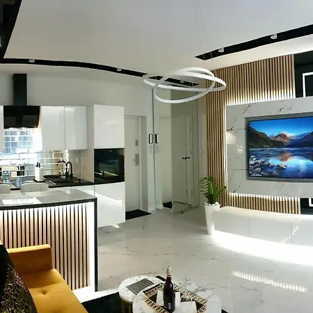 Vip Room 2+2 Konin  Exterior photo