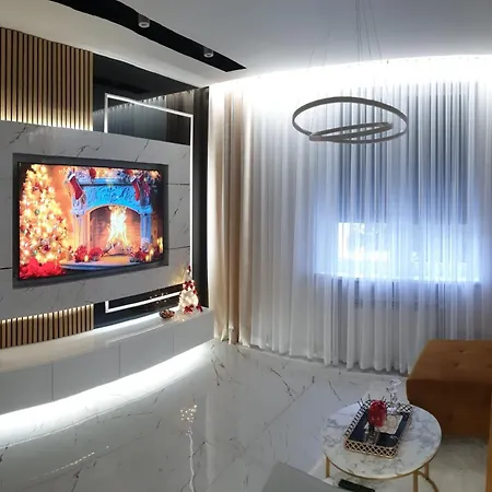 Vip Room 2+2 Konin  Exterior photo