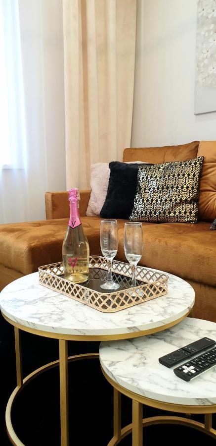 Apartment Vip 2+2 Konin (Greater Poland)